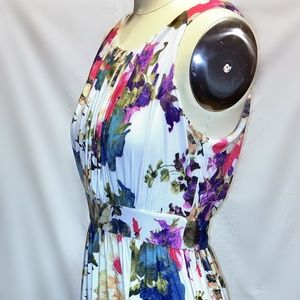 Sleeveless Maxi Dress